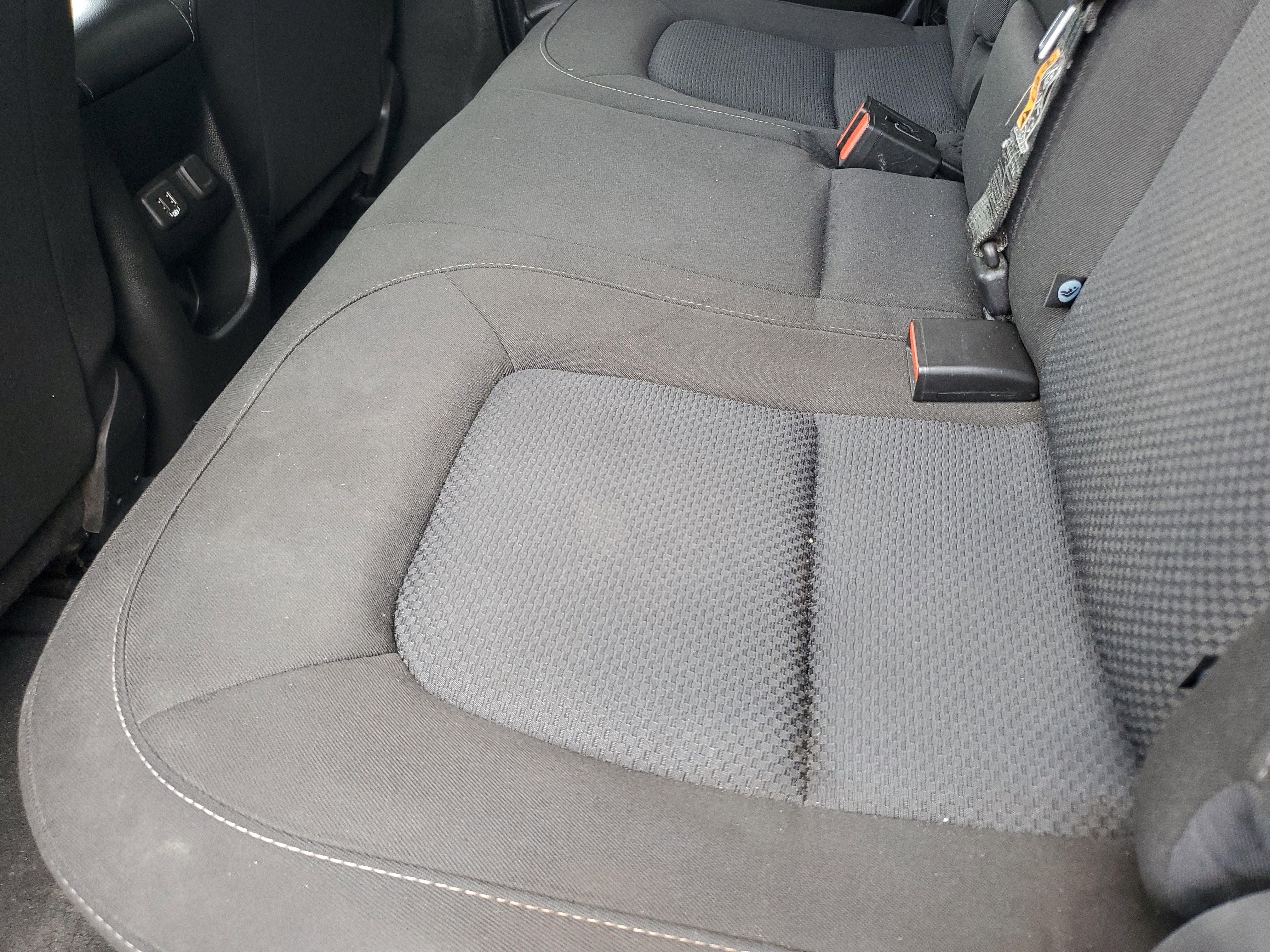 Used 2022 Chevrolet Colorado LT w/ Trail Boss Package image 31