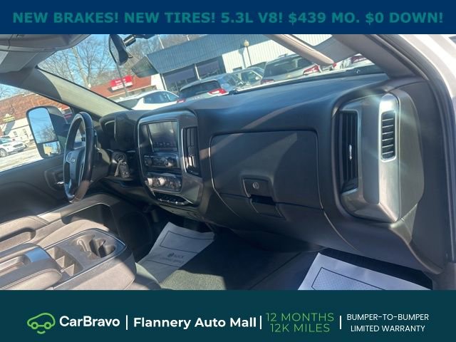 Used 2019 Chevrolet Silverado 1500 LT w/ All Star Edition image 28