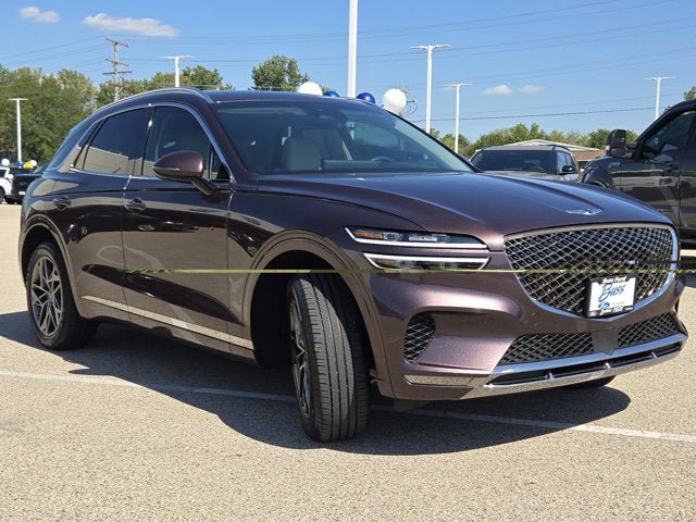 Used 2022 Genesis GV70 2.5T w/ Select Package AWD/4WD image 3