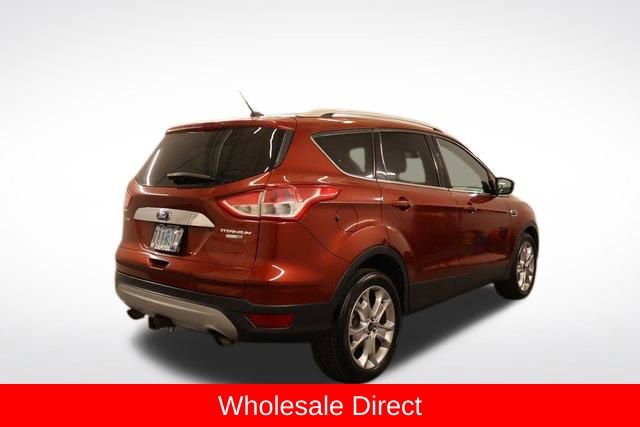 Used 2015 Ford Escape Titanium w/ Equipment Group 301A AWD/4WD image 2