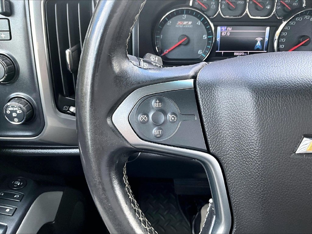 Used 2017 Chevrolet Silverado 1500 LT w/ Midnight Edition AWD/4WD image 22