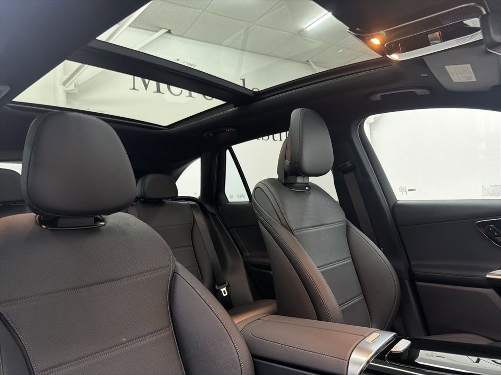 New 2026 Mercedes-Benz GLC 300 image 29