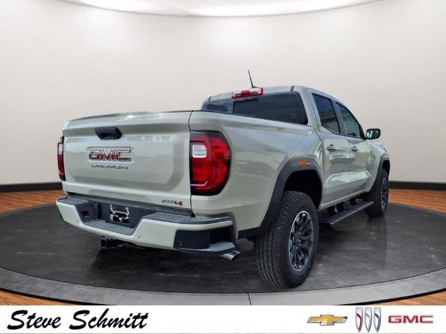 New 2026 GMC Canyon AT4 AWD/4WD image 18