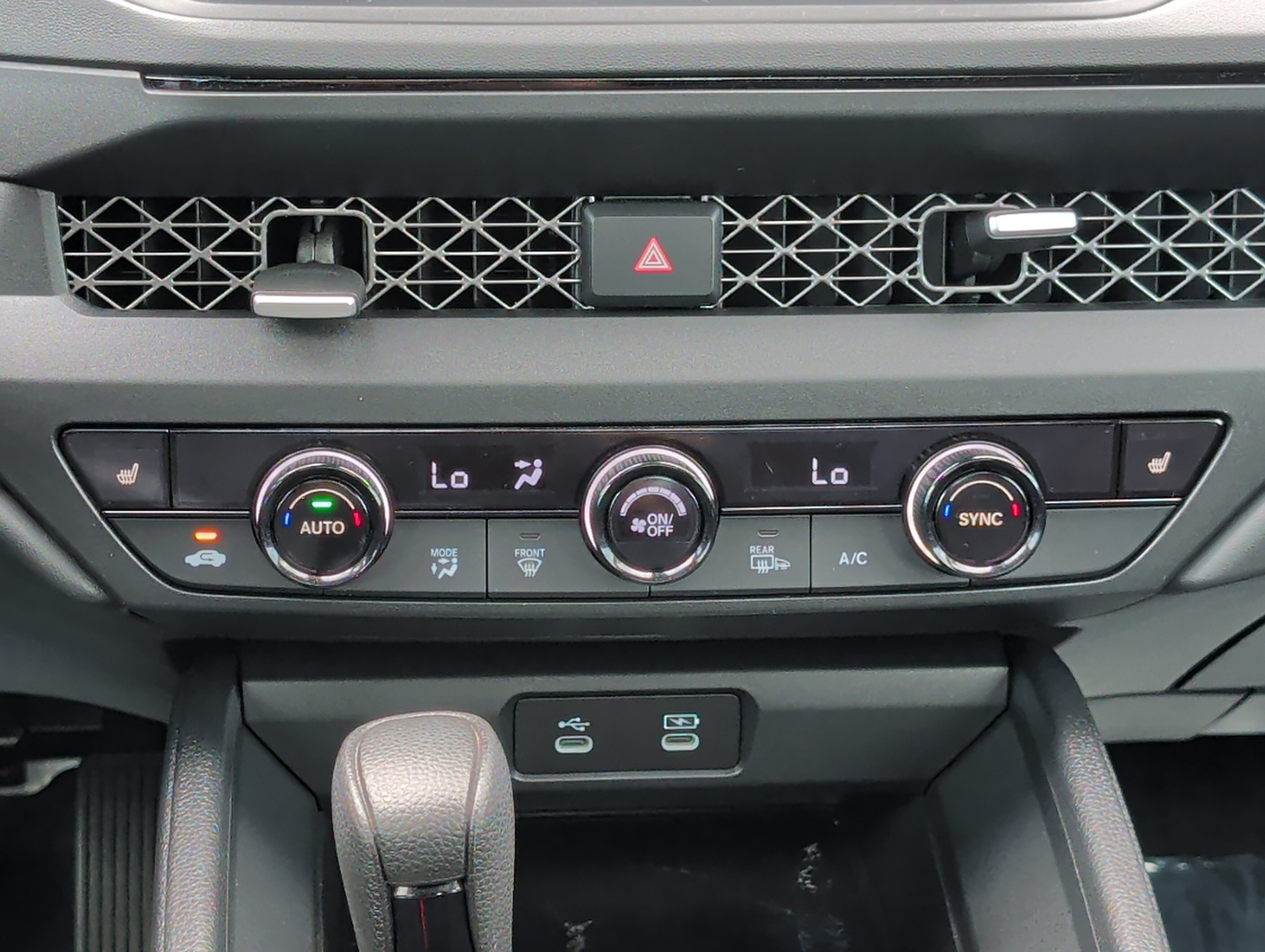 Certified 2023 Honda Accord EX image 24