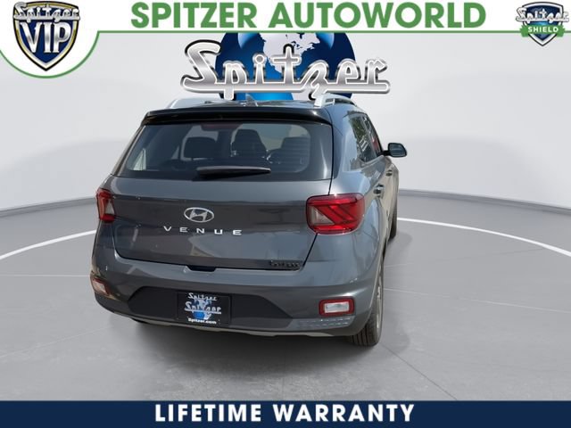 New 2026 Hyundai Venue SEL FWD image 8