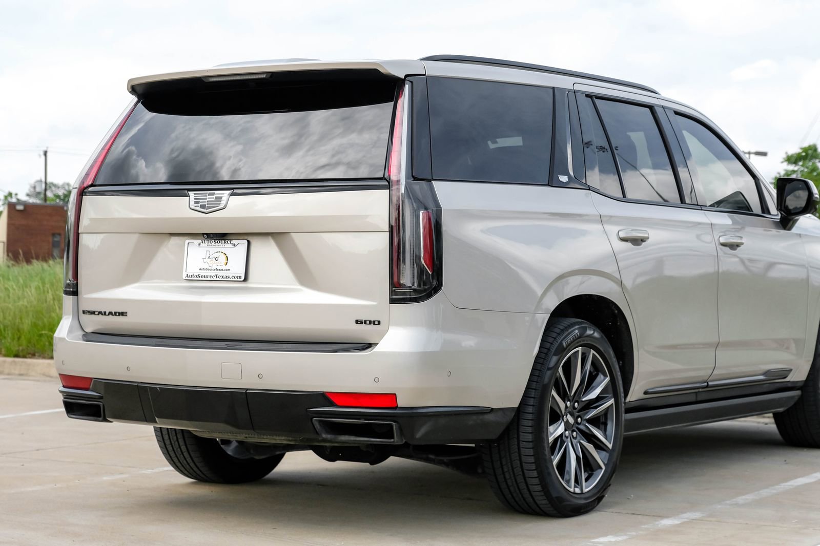 Used 2021 Cadillac Escalade Sport Platinum AWD/4WD image 10