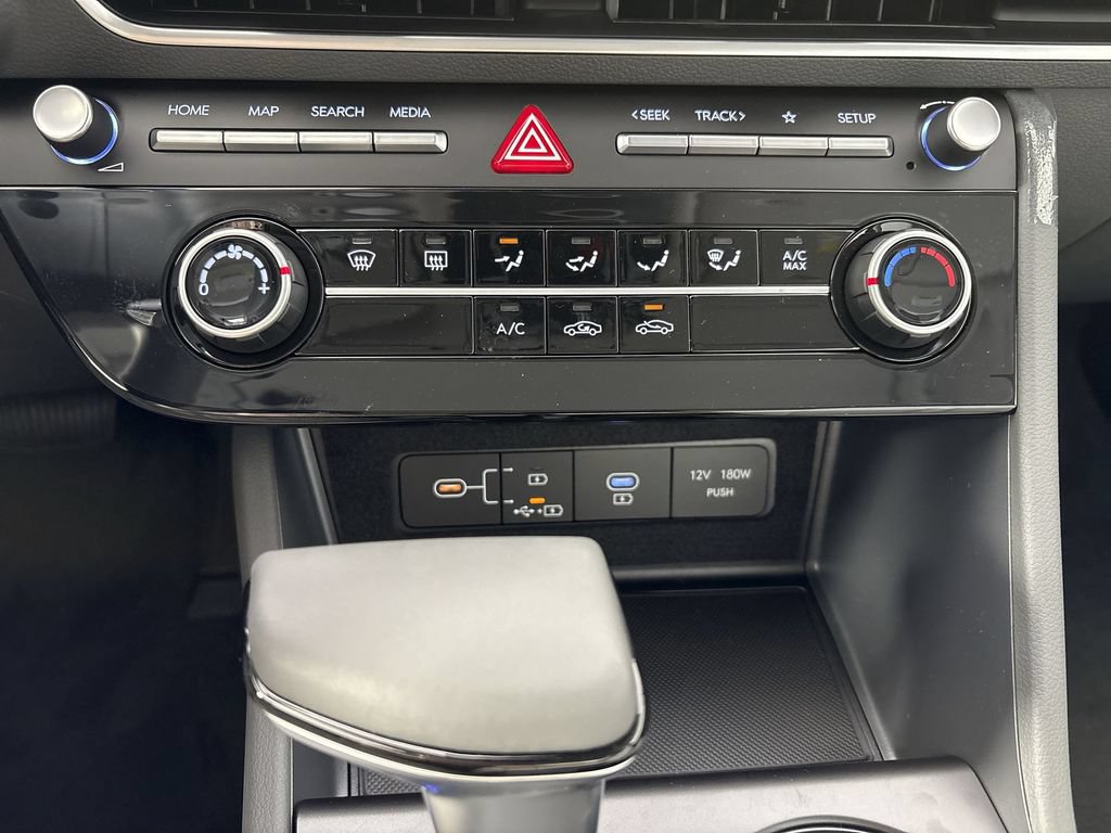 New 2026 Hyundai Sonata SE FWD image 16