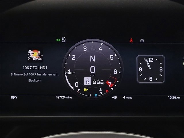 Used 2023 Land Rover Defender 90 X-Dynamic SE image 18