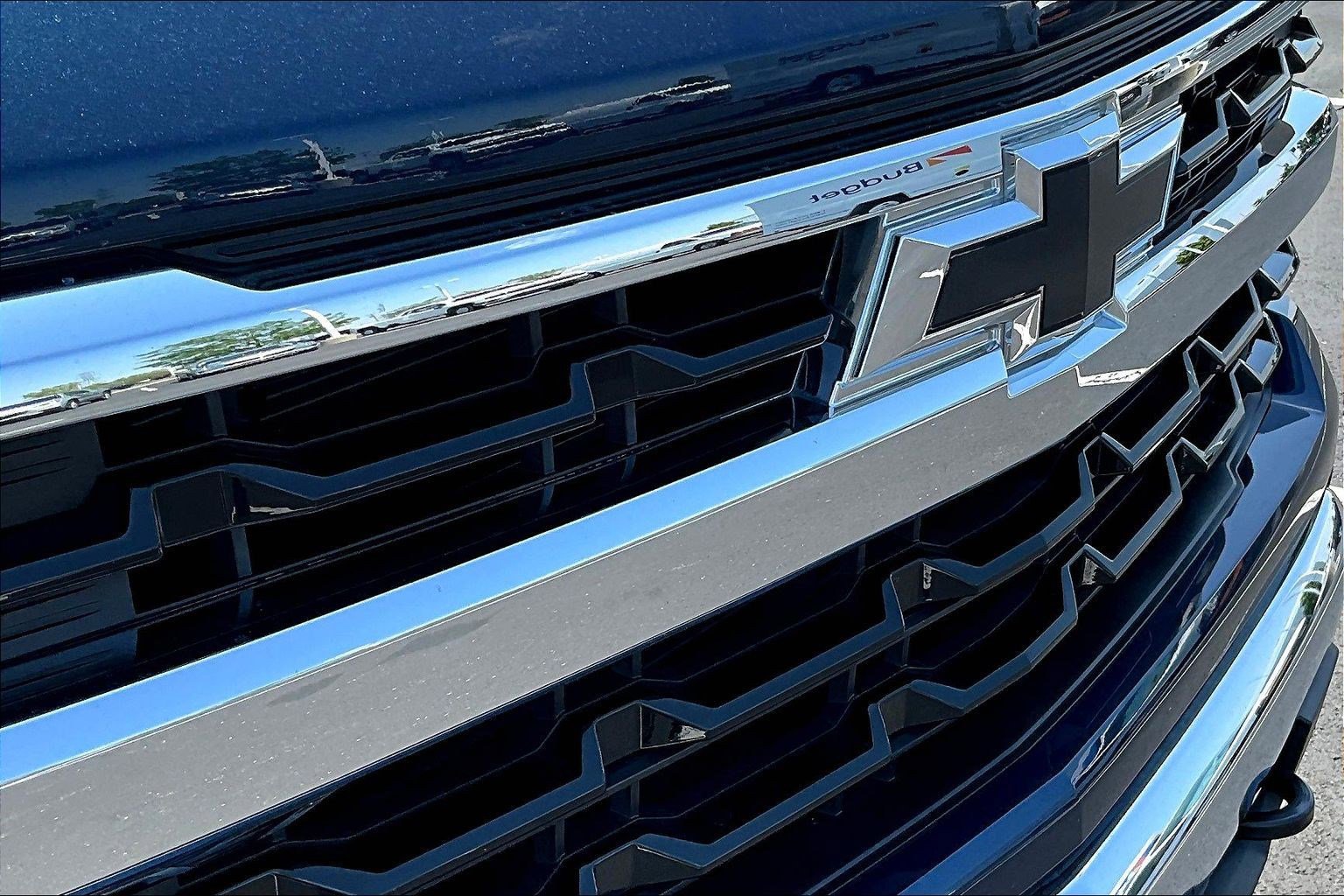 Used 2023 Chevrolet Silverado 1500 LT w/ Z71 Off-Road Package AWD/4WD image 33