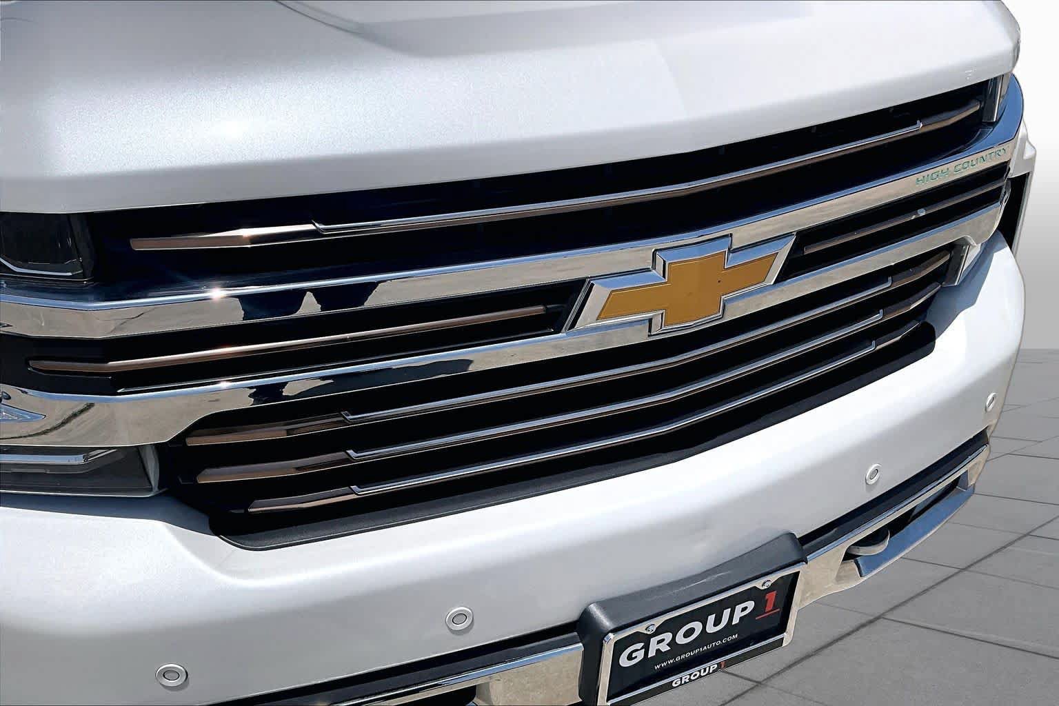Used 2022 Chevrolet Silverado 1500 High Country AWD/4WD image 30