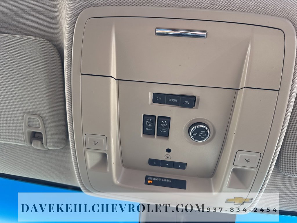 Used 2017 Chevrolet Suburban Premier image 14