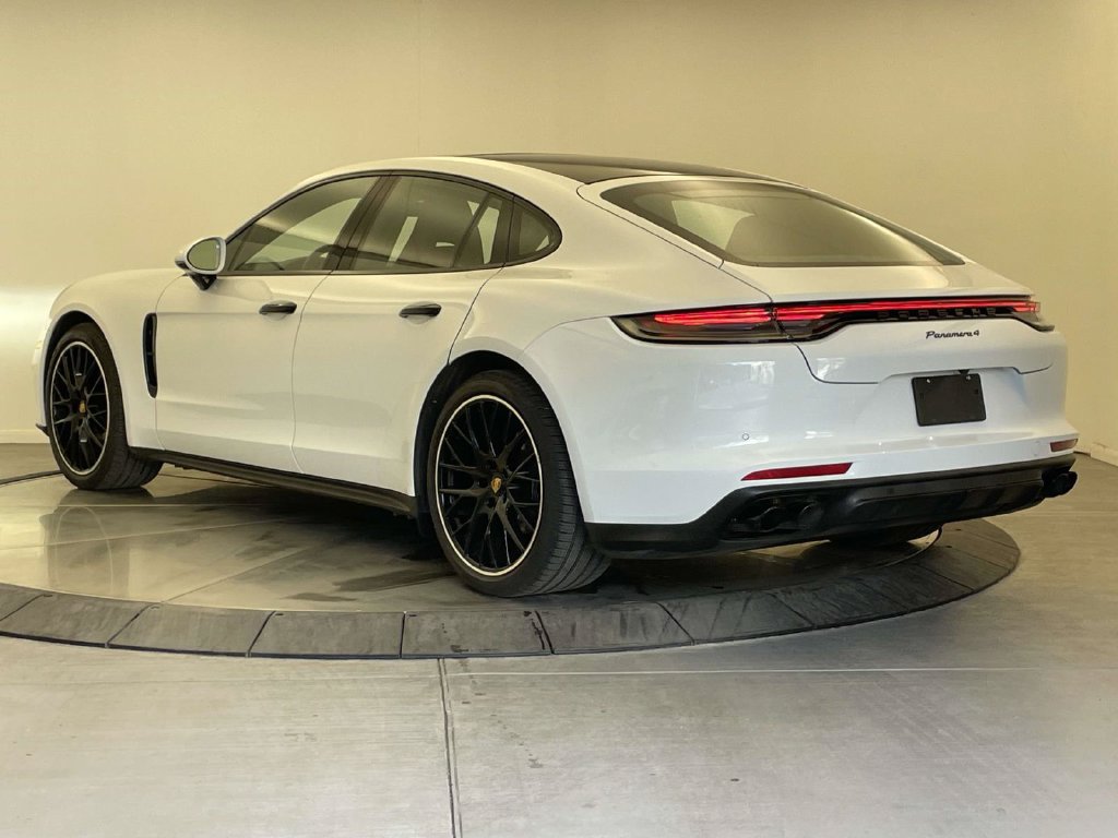 Certified 2023 Porsche Panamera 4 Platinum Edition AWD/4WD image 3