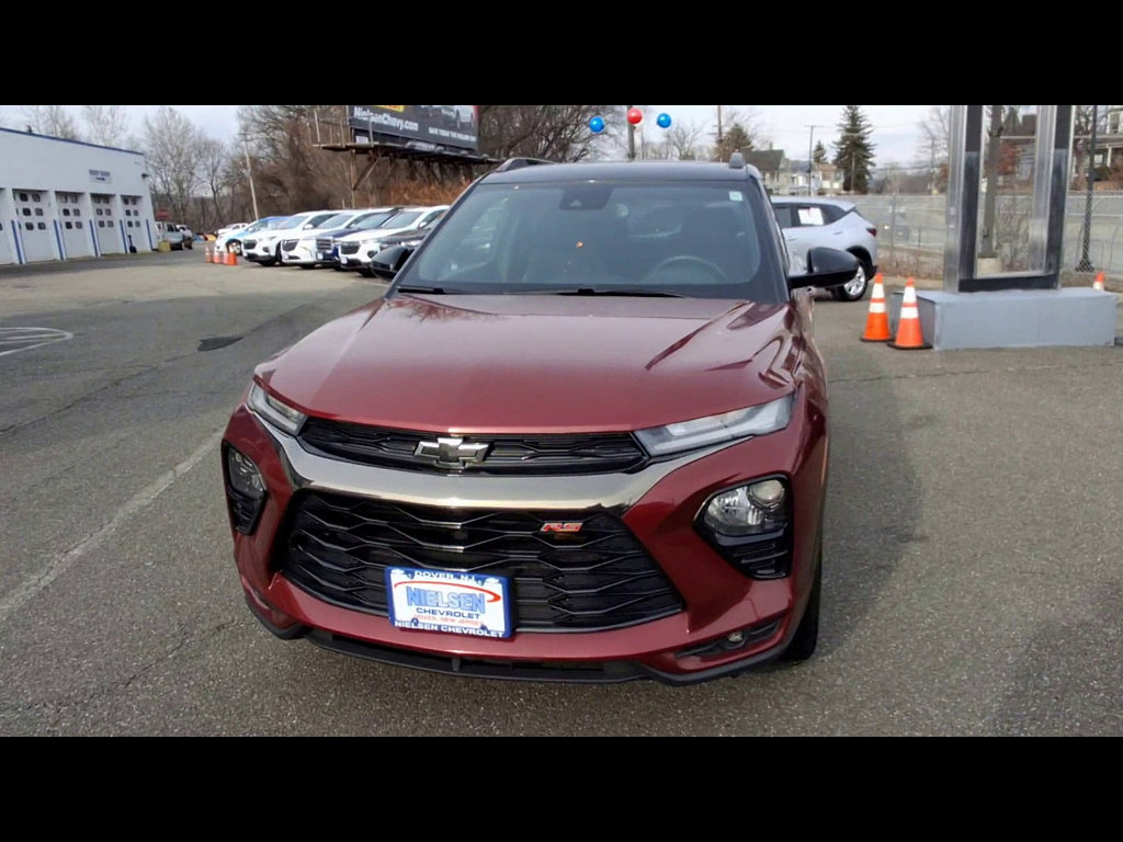 Certified 2023 Chevrolet TrailBlazer RS w/ Sun and Liftgate Package image 3