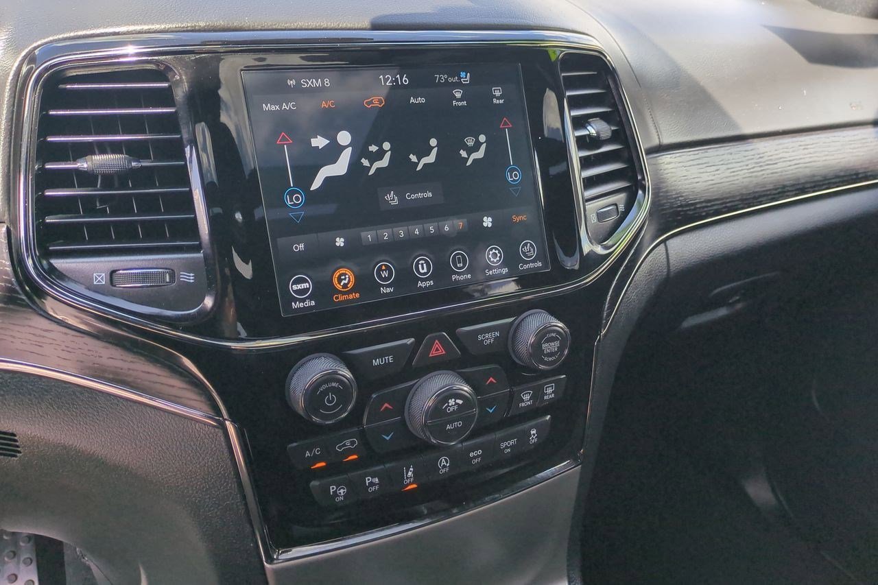 Used 2020 Jeep Grand Cherokee High Altitude image 16