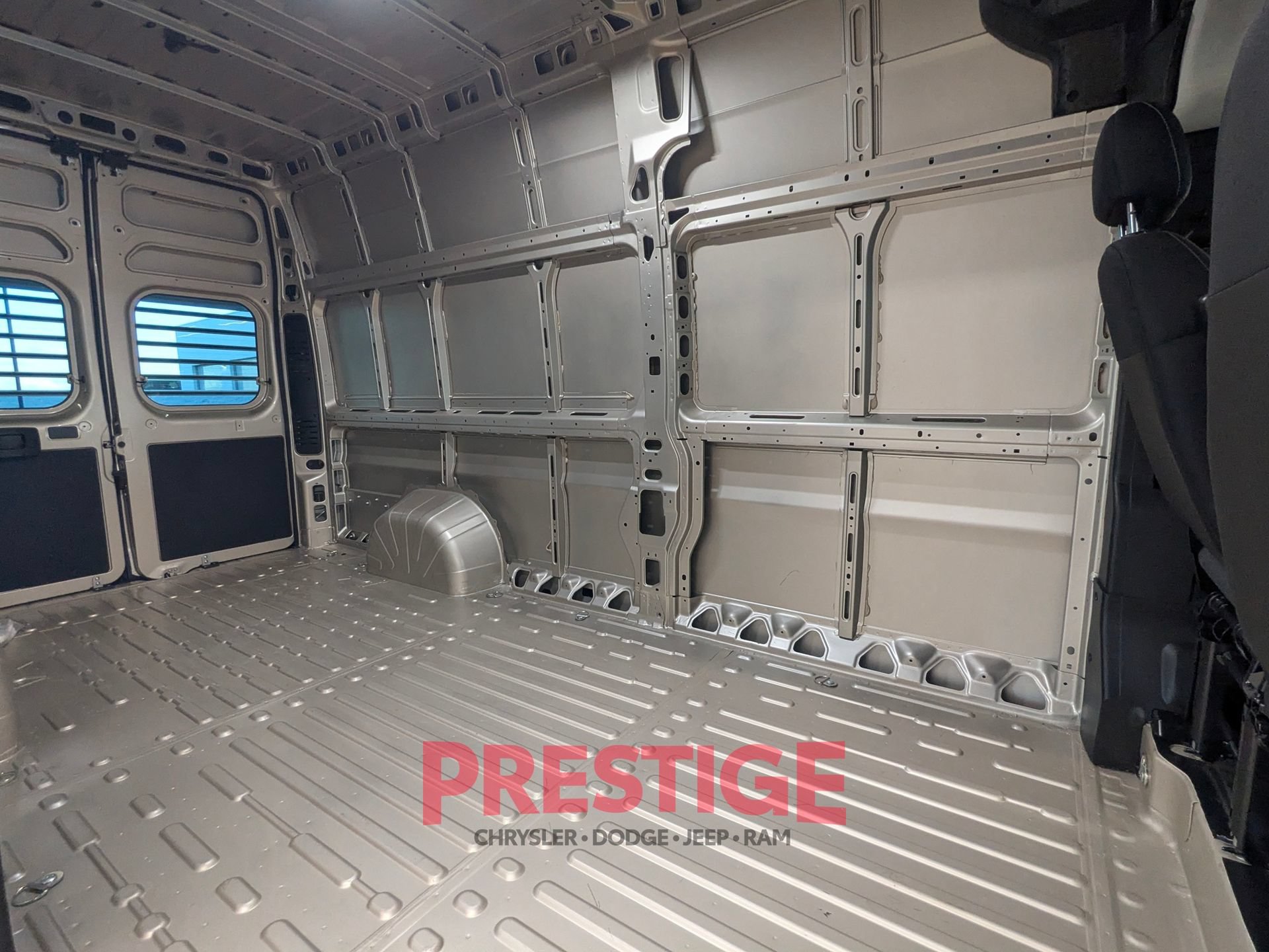 Used 2026 RAM ProMaster 3500 w/ Quick Order Package 22G SLT FWD image 14