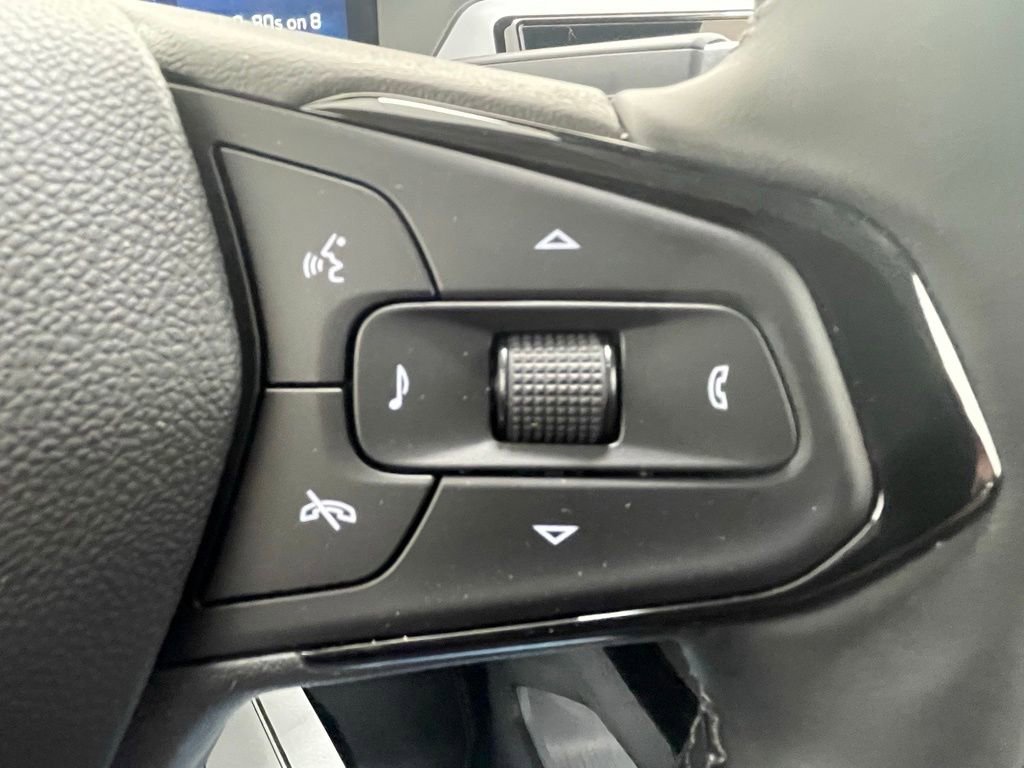 New 2027 Chevrolet Bolt RS w/ Technology Package FWD image 29