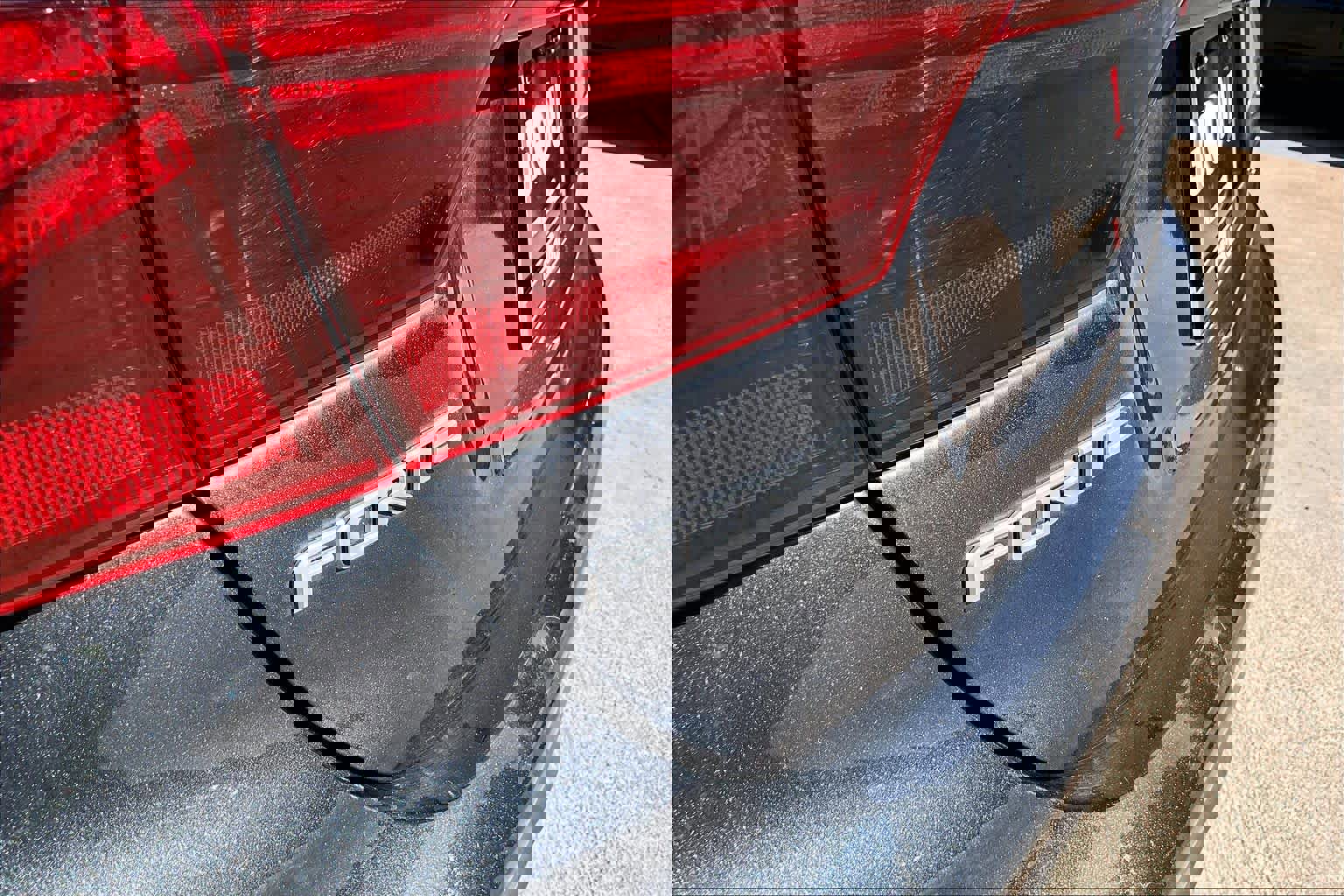 Used 2022 Kia Forte LXS w/ LXS Technology Package image 30