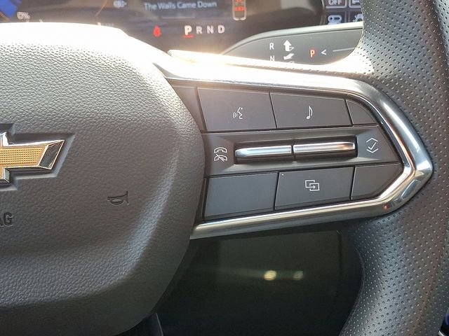 Used 2025 Chevrolet Equinox EV LT image 22