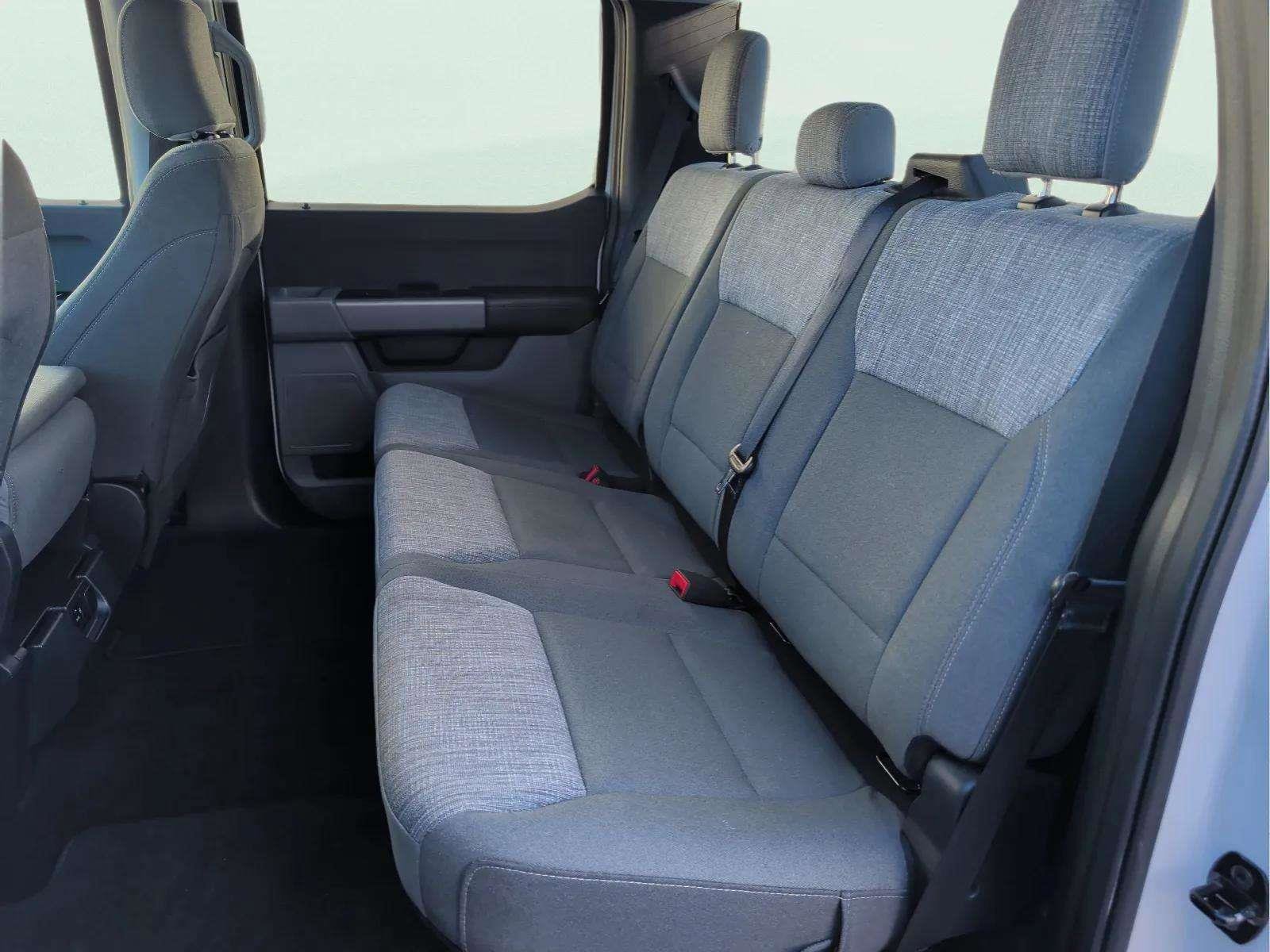 Used 2023 Ford F150 XLT w/ Trailer Tow Package image 16