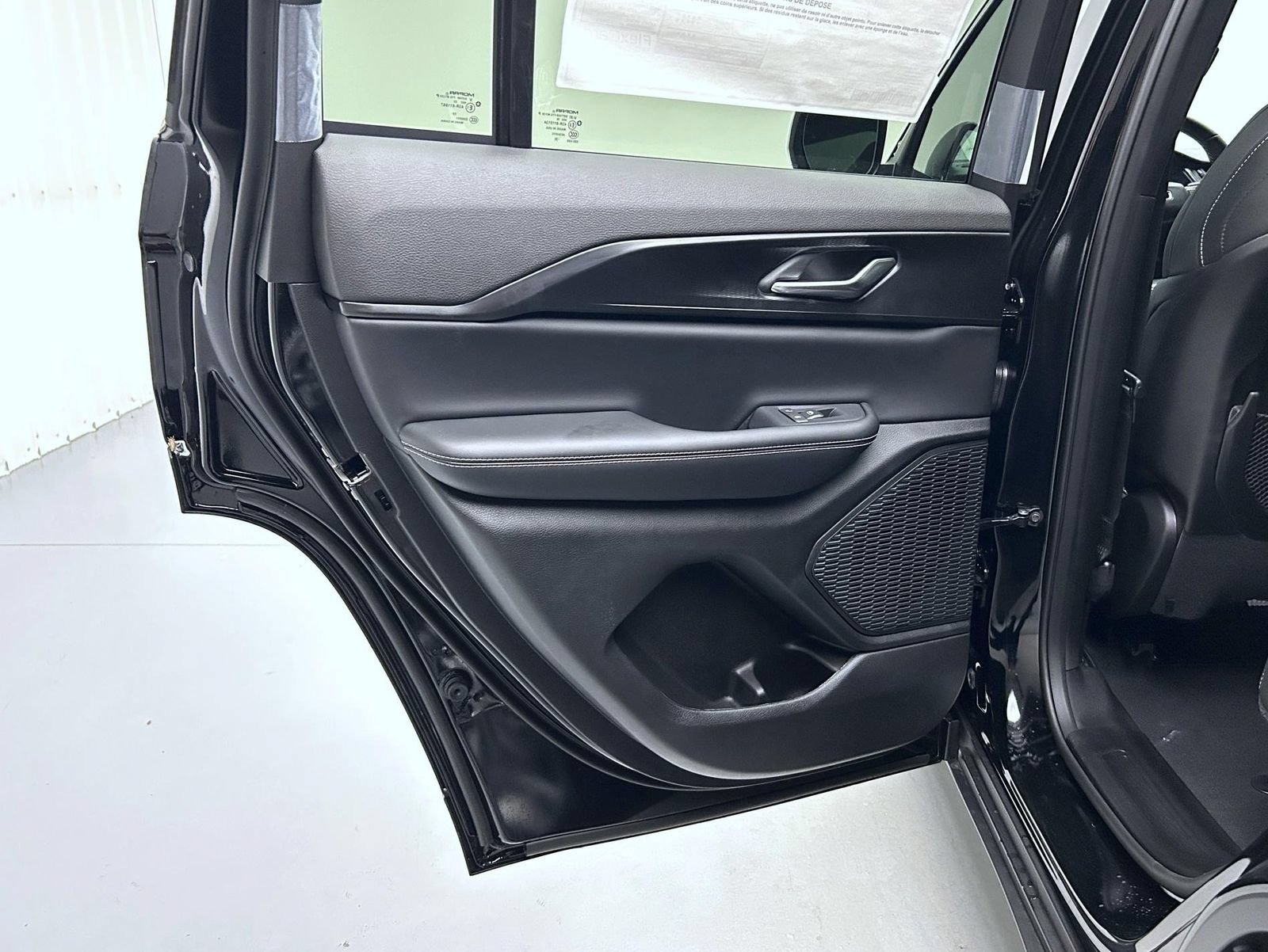 New 2026 Jeep Grand Cherokee Laredo X AWD/4WD image 20
