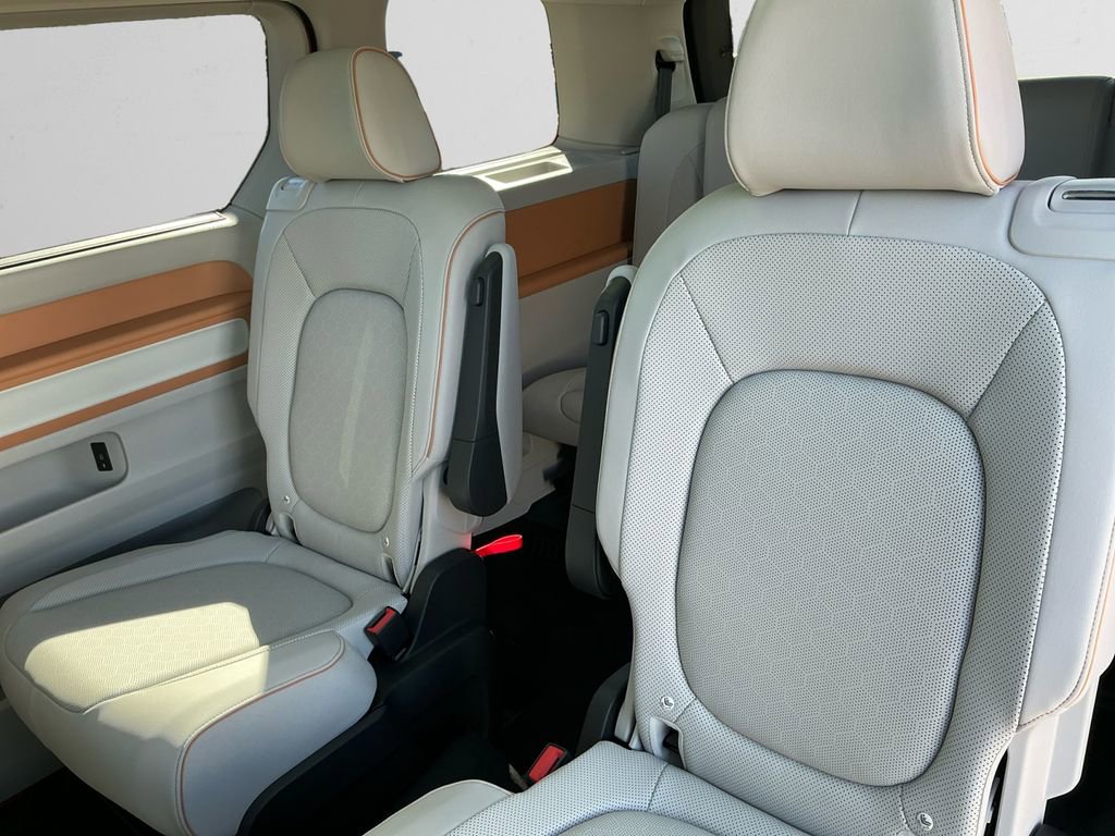 New 2025 Volkswagen ID. Buzz Pro S Plus image 13