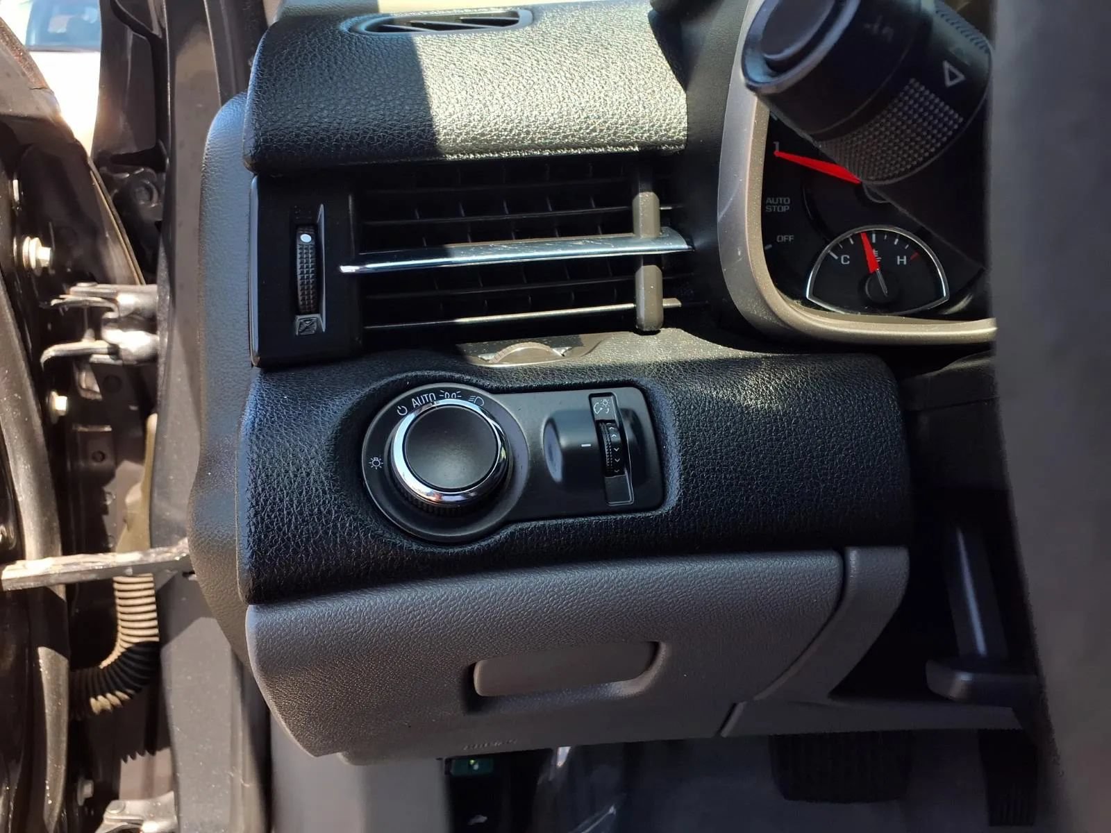 Used 2014 Chevrolet Malibu LS FWD image 13