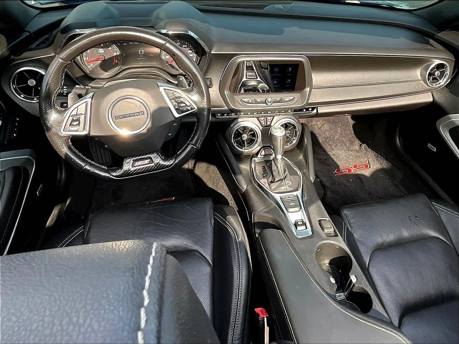Used 2020 Chevrolet Camaro SS RWD image 7