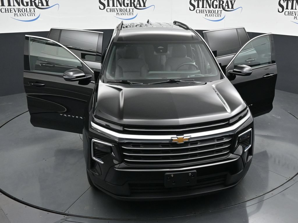 Used 2026 Chevrolet Traverse LT AWD/4WD image 25