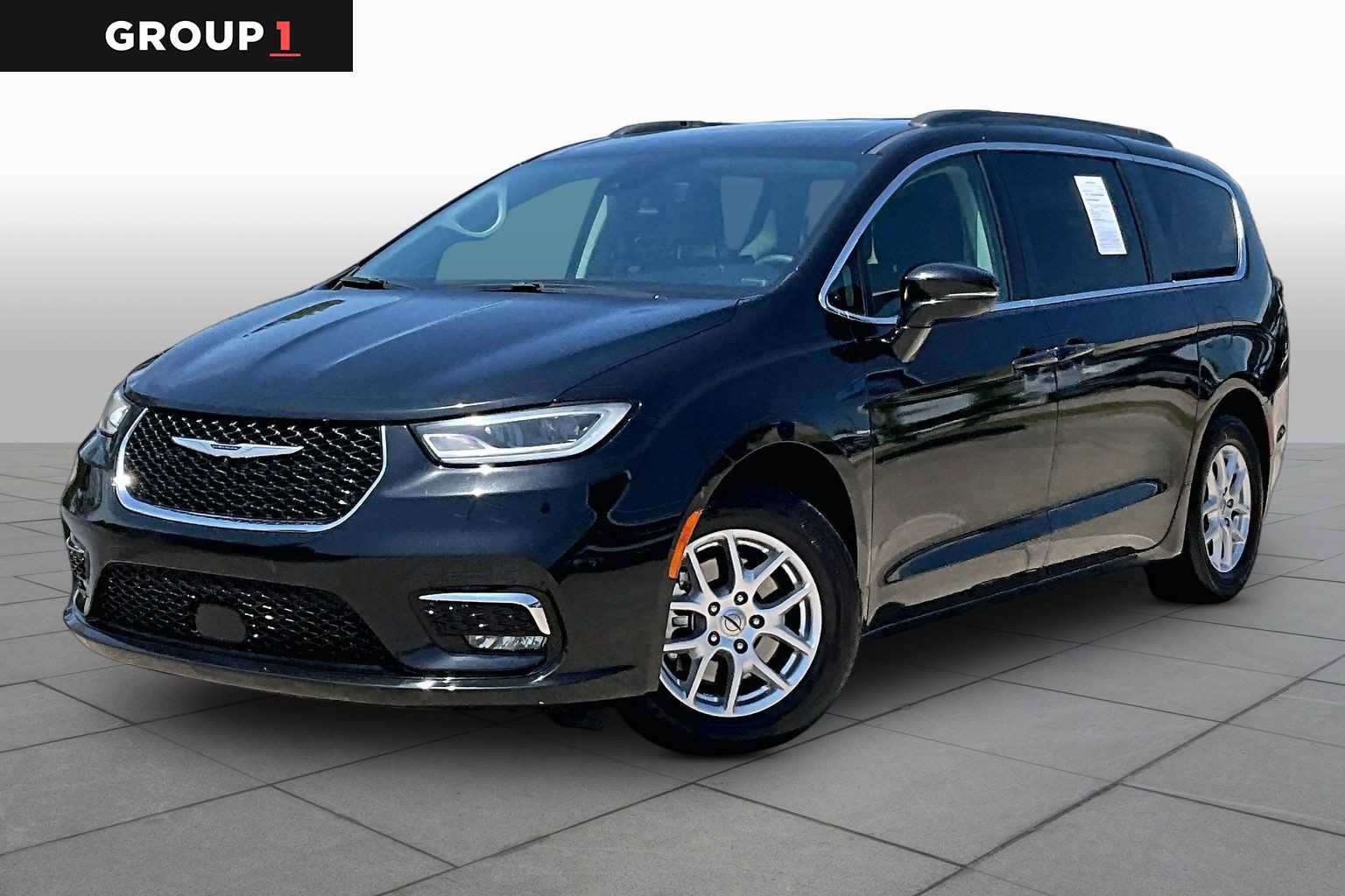 Used 2022 Chrysler Pacifica Touring-L