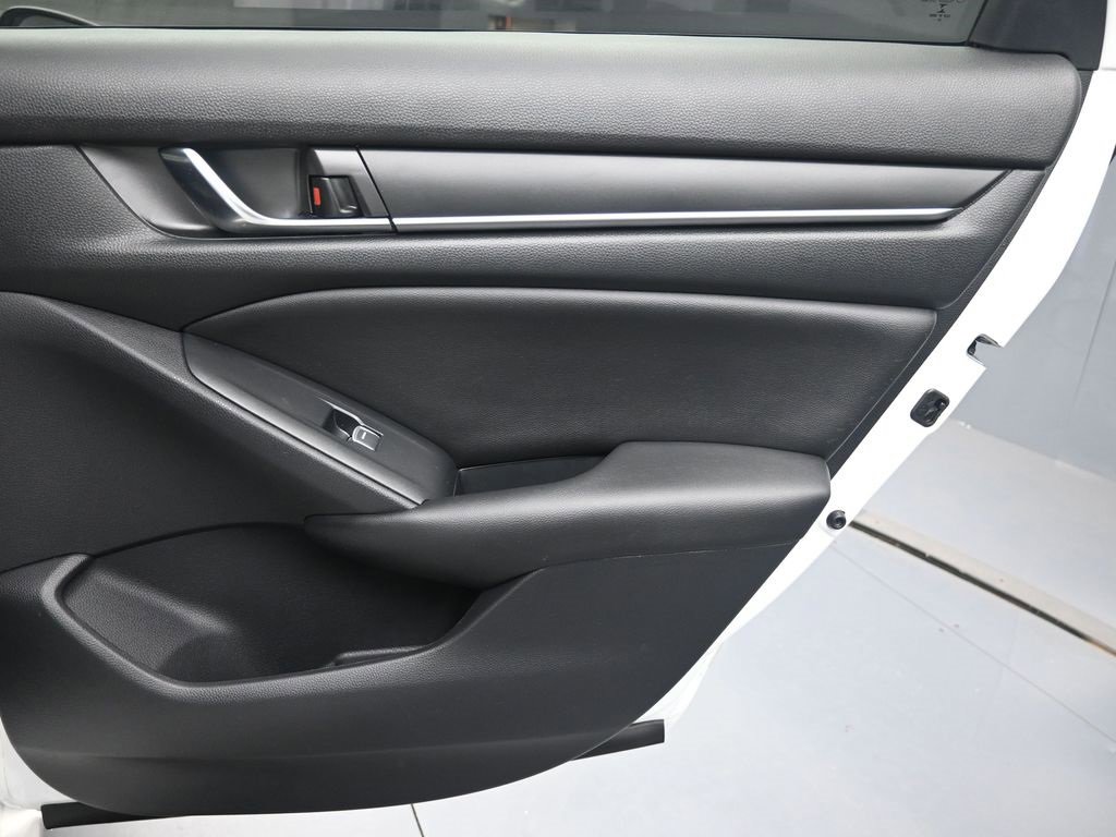 Used 2022 Honda Accord Sport image 24