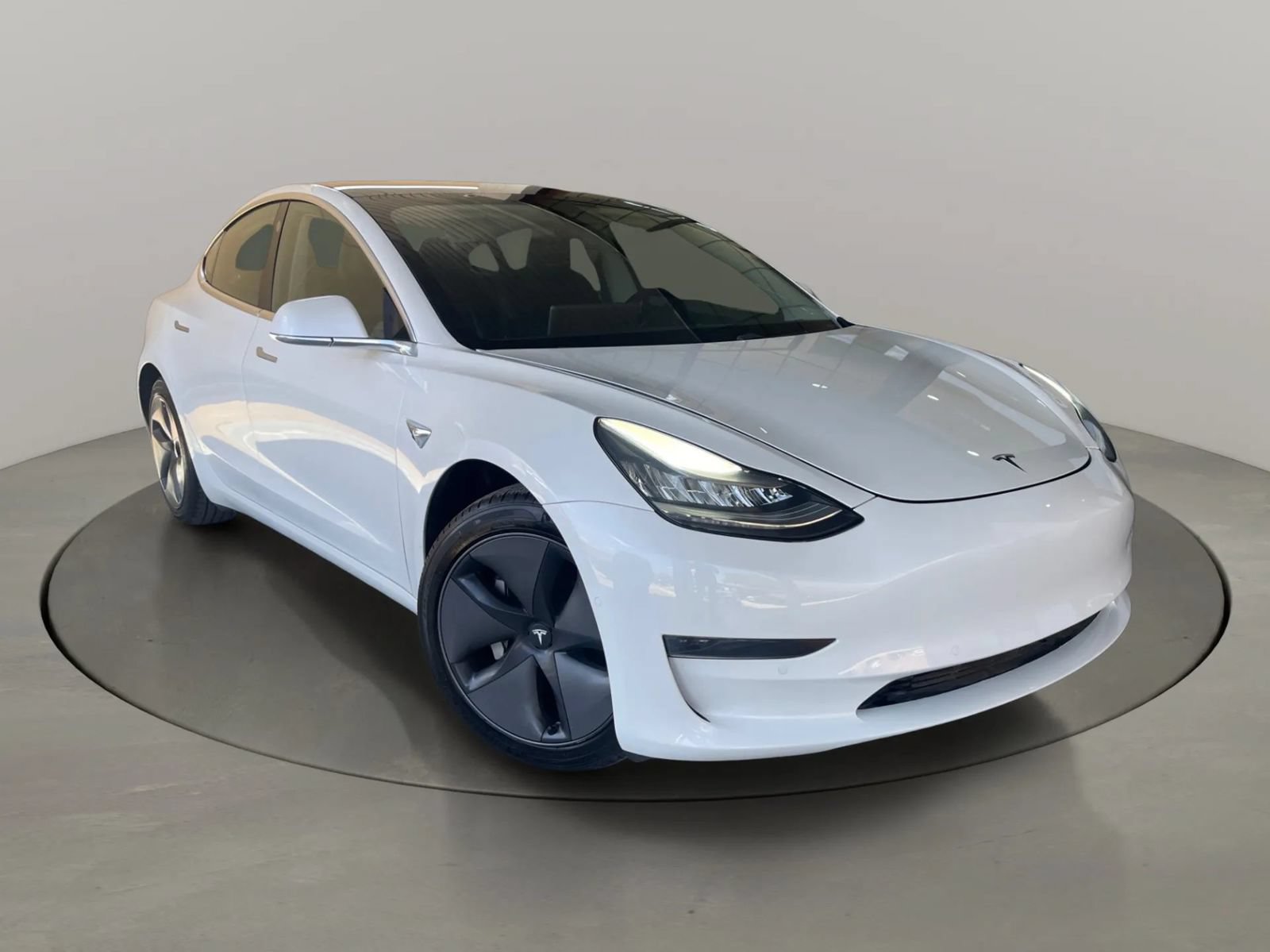 Used 2020 Tesla Model 3 Standard Range RWD image 6