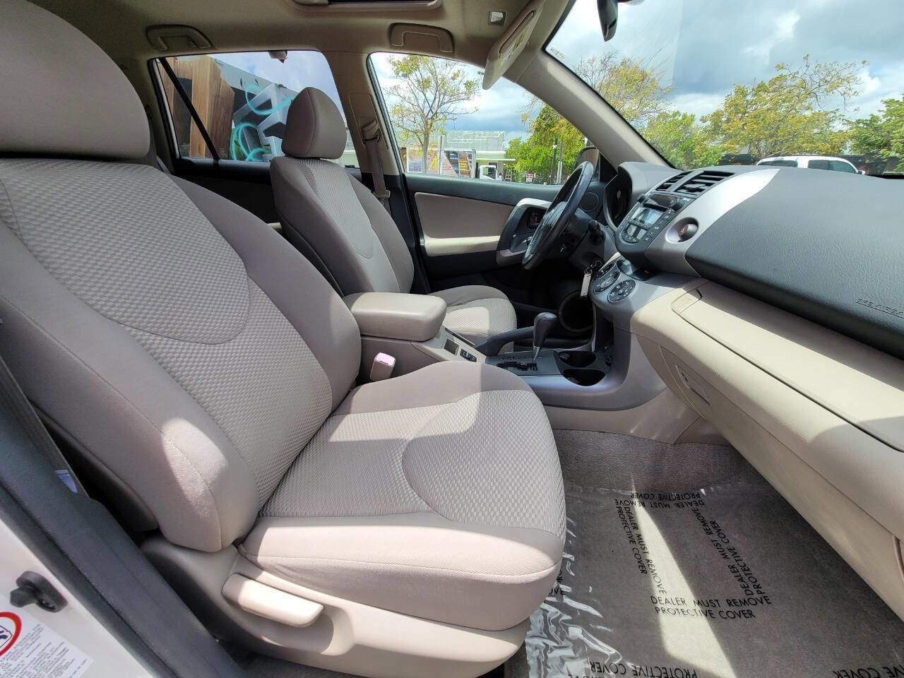 Used 2006 Toyota RAV4 Limited AWD/4WD image 12