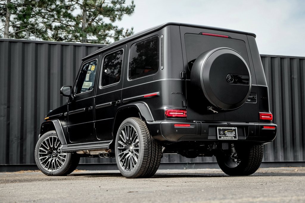 New 2025 Mercedes-Benz G 63 AMG 4MATIC image 2