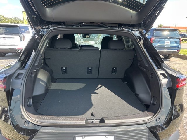 New 2026 Chevrolet Equinox EV LT image 29