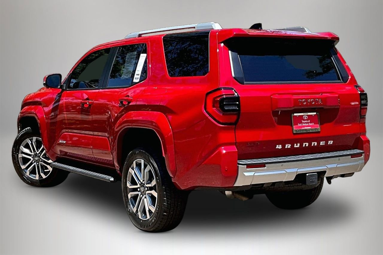Used 2025 Toyota 4Runner Limited AWD/4WD image 4