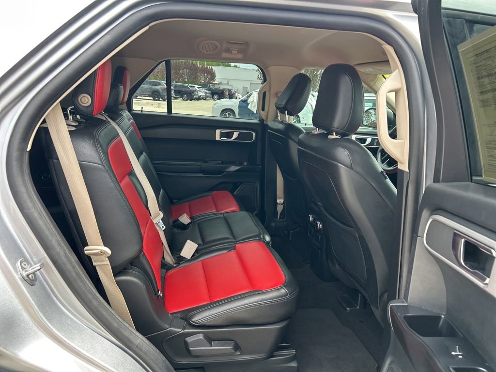 Used 2020 Ford Explorer 2WD w/ Class III Trailer Tow Package image 39