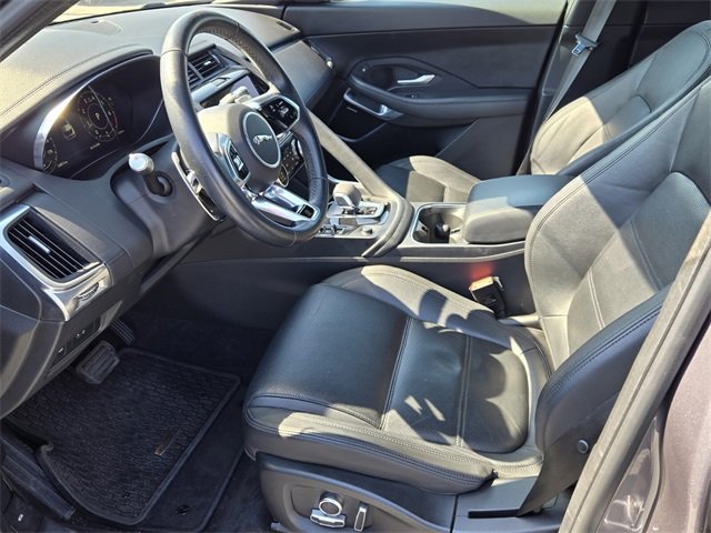 Used 2021 Jaguar E-PACE SE image 10