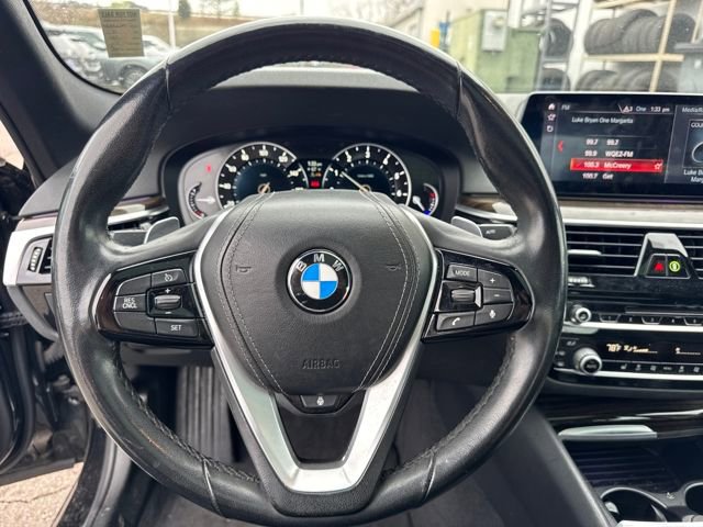 Used 2019 BMW 530i xDrive w/ Convenience Package image 18