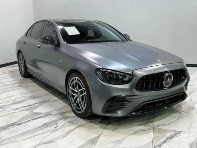 Used 2022 Mercedes-Benz E 53 AMG 4MATIC Sedan image 4