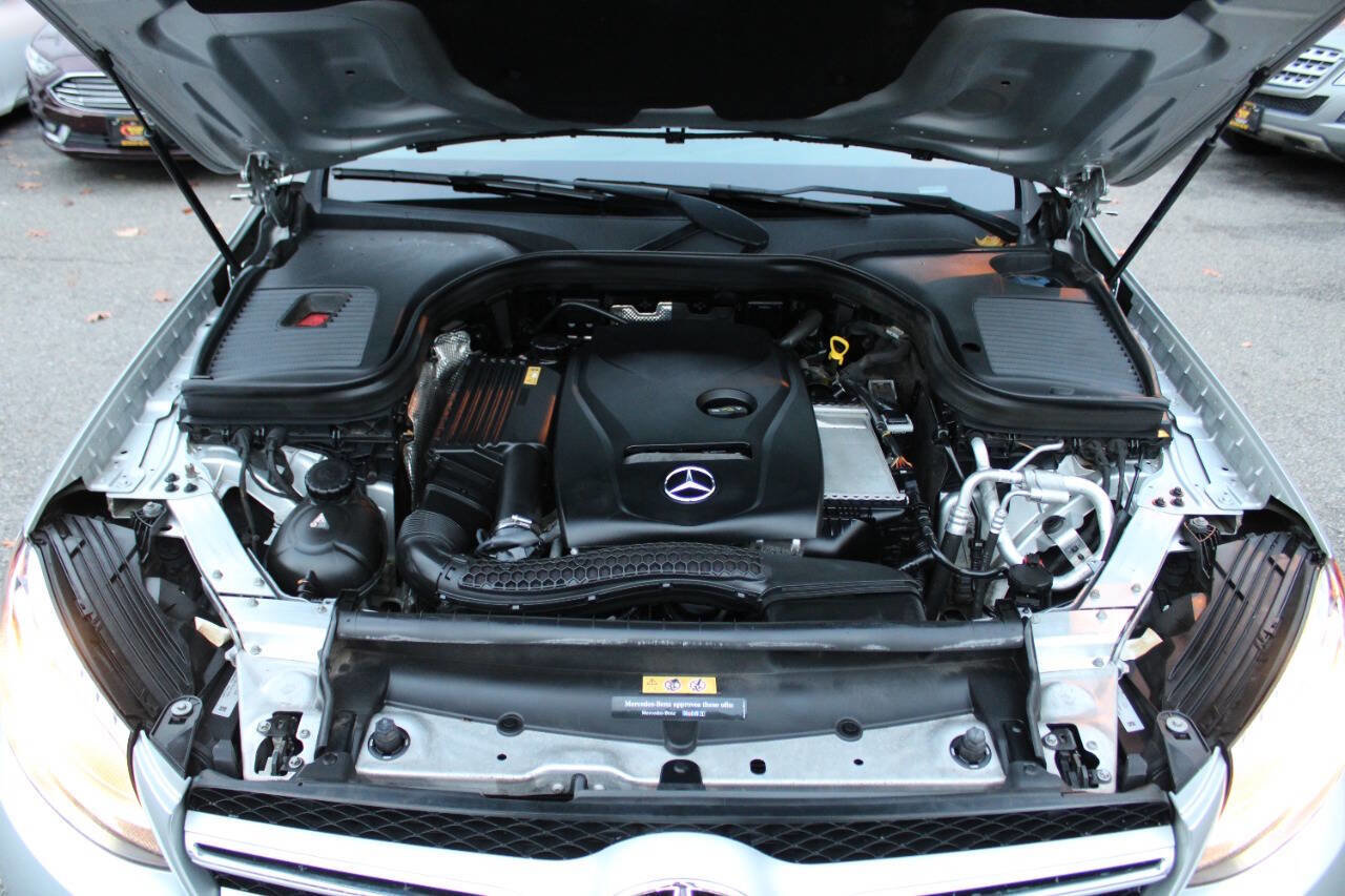 Used 2017 Mercedes-Benz GLC 300 4MATIC image 15