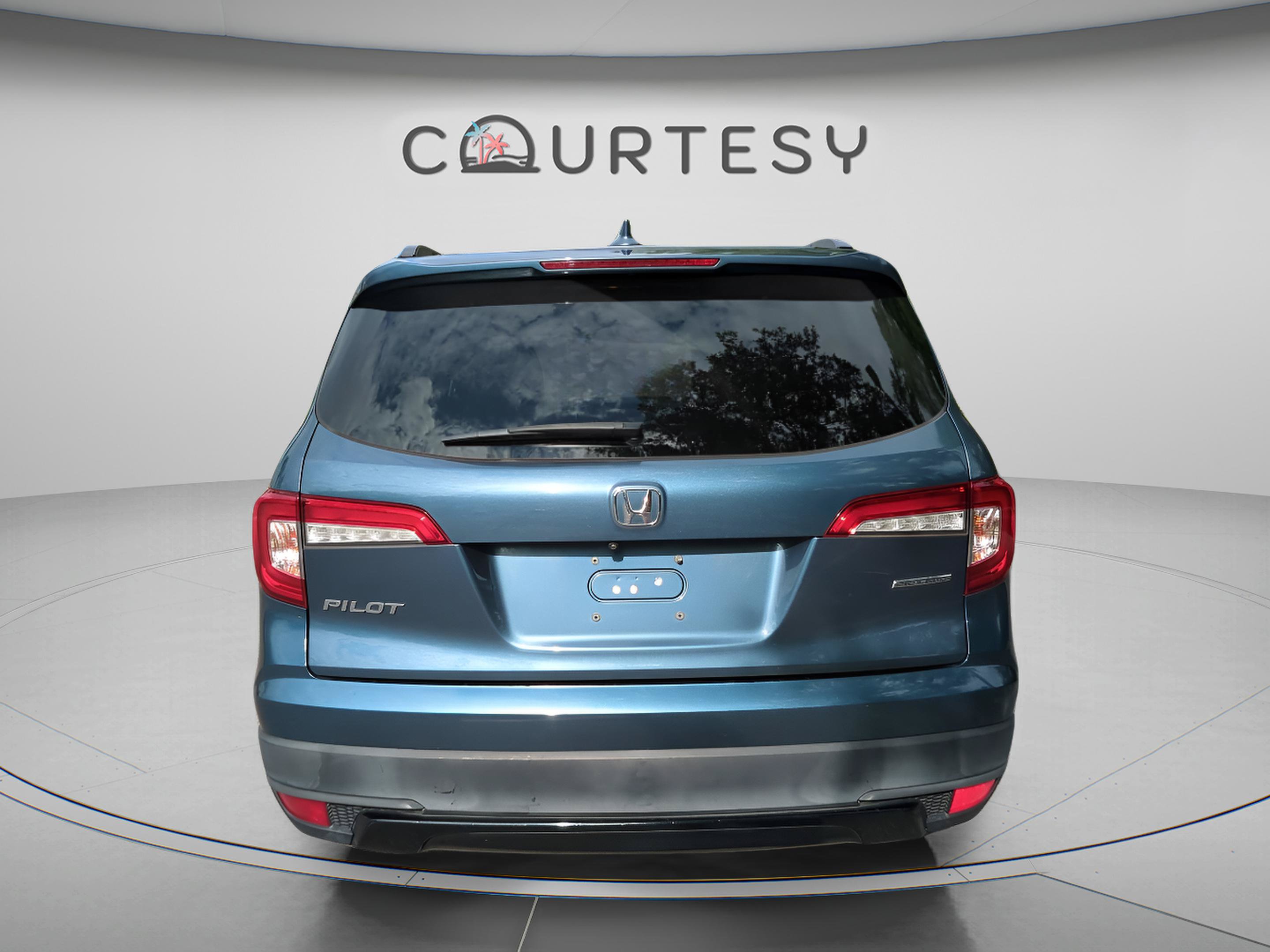Certified 2021 Honda Pilot Special Edition image 6