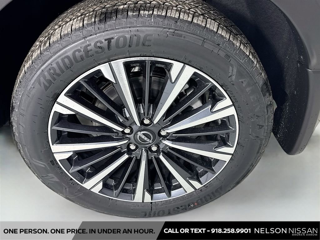 New 2026 Nissan Pathfinder Platinum image 33