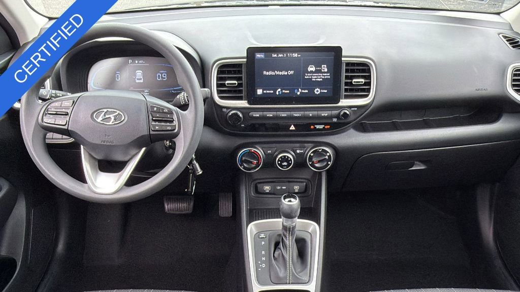 Used 2023 Hyundai Venue SE image 13