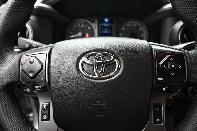 Used 2023 Toyota Tacoma TRD Off-Road w/ Black Out Package (TMS) AWD/4WD image 15