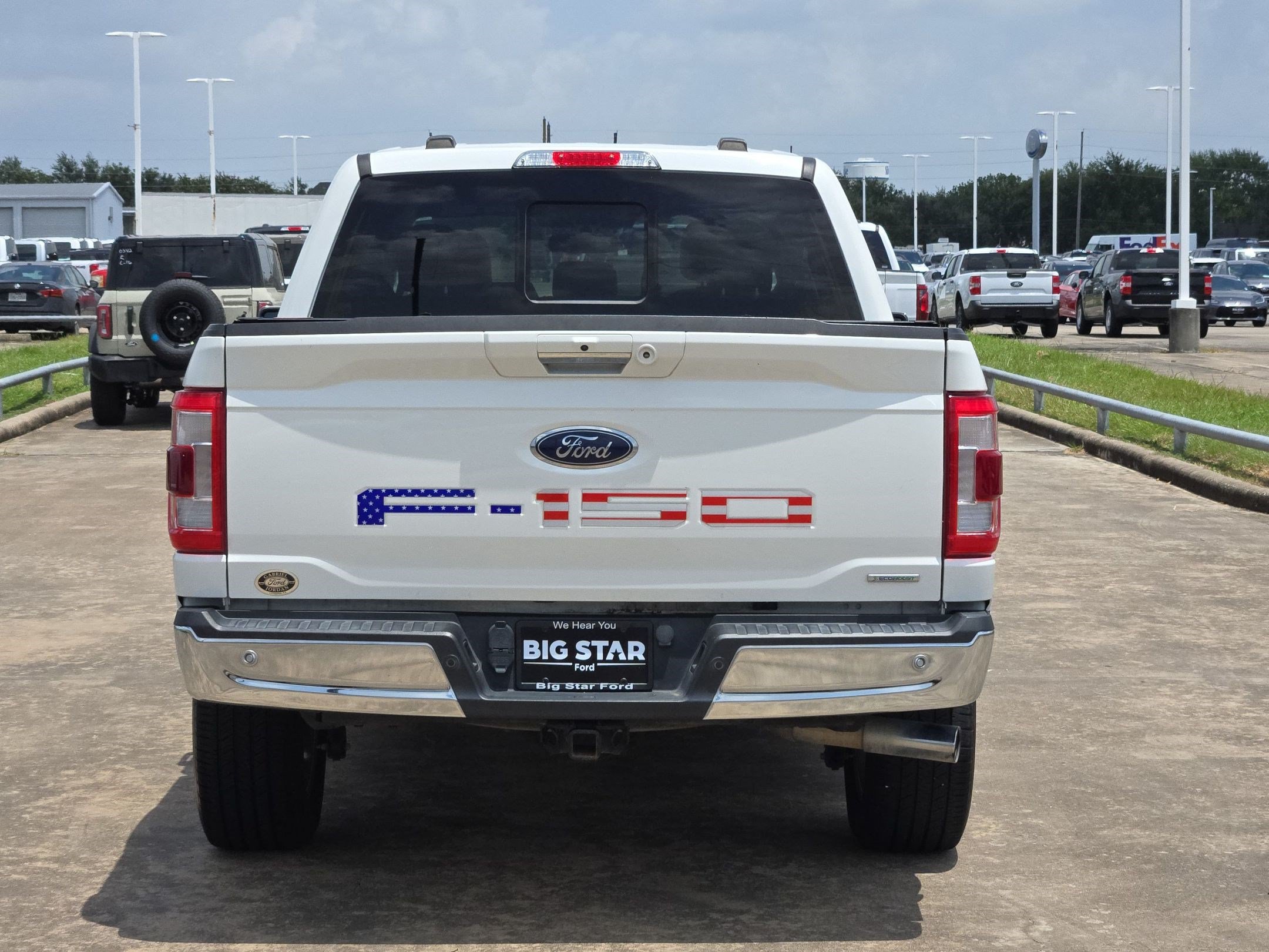 Used 2021 Ford F150 Lariat w/ Equipment Group 502A High AWD/4WD image 3
