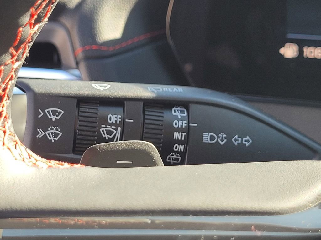 New 2026 Chevrolet Traverse RS w/ LPO, Floor Liner Package image 22