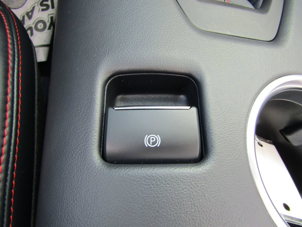 Used 2025 Ford Mustang GT Premium RWD image 37