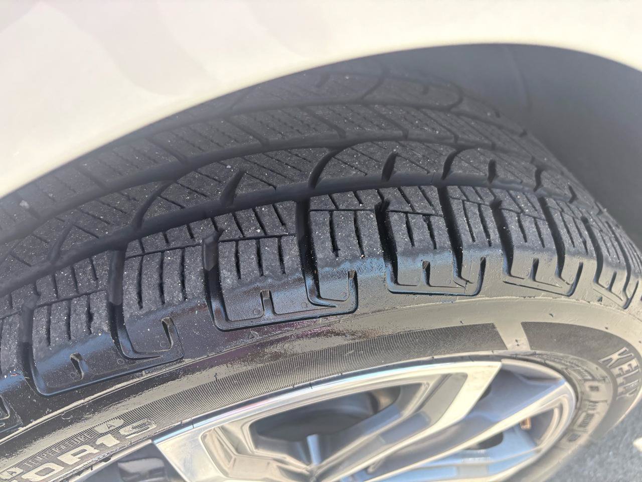 Used 2018 GMC Terrain Denali w/ Advanced Safety Package FWD image 5