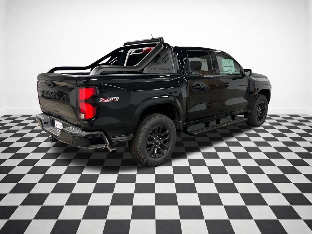 New 2026 Chevrolet Colorado Z71 w/ Midnight Edition AWD/4WD image 8
