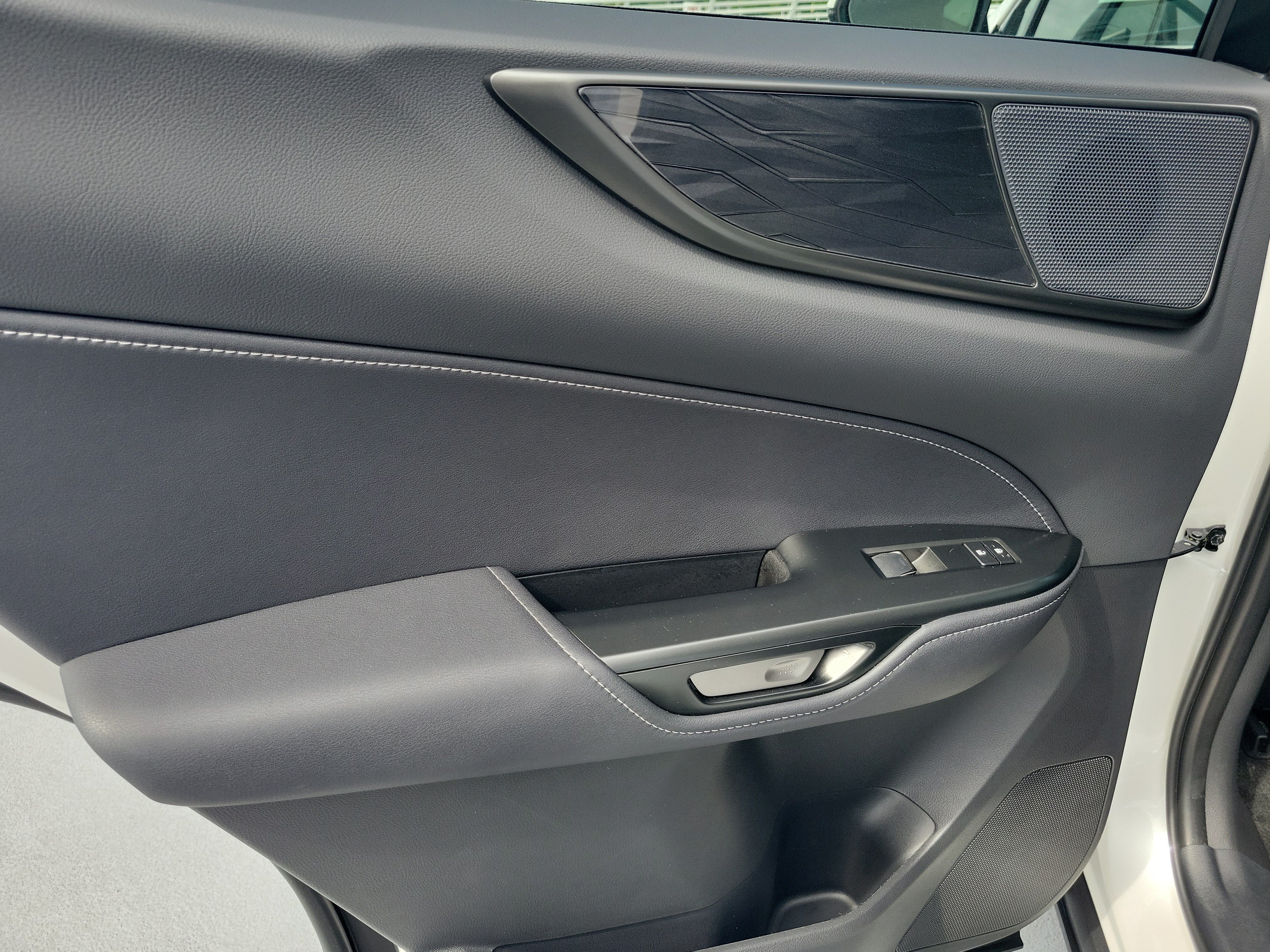 Certified 2025 Lexus NX 350 AWD w/ Premium Package image 11